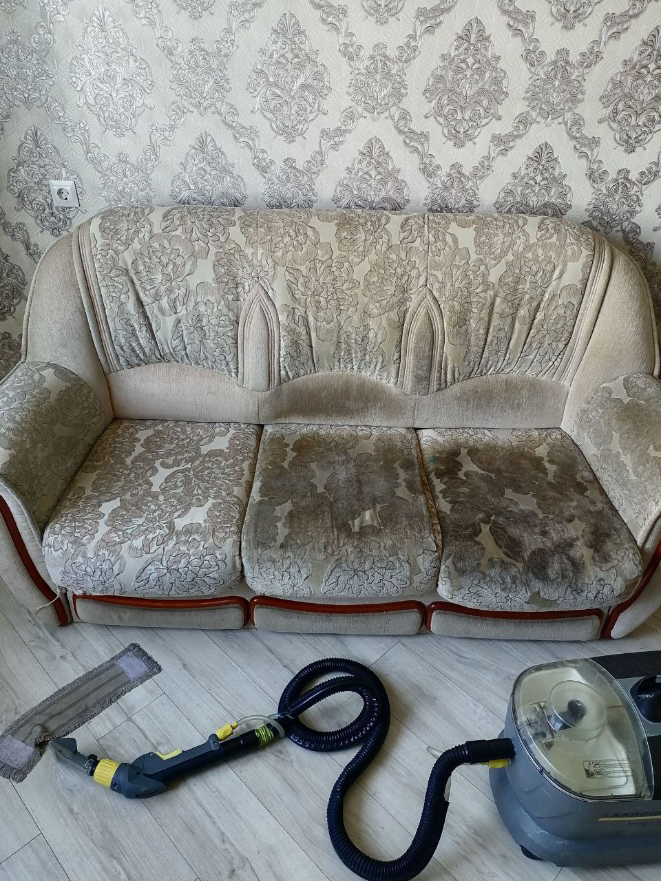 Химчистка дивана Брест
