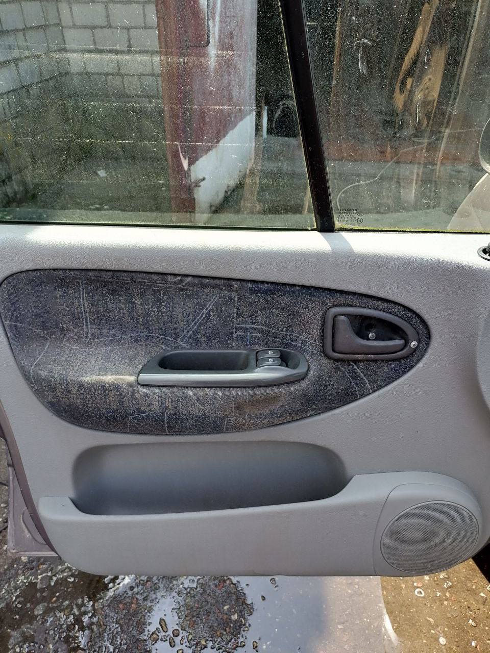 Химчистка салона автомобиля Брест