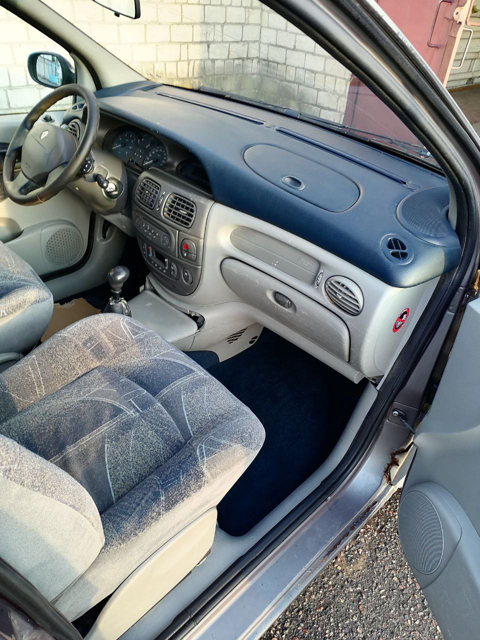 Услуги химчистки авто в Витебске