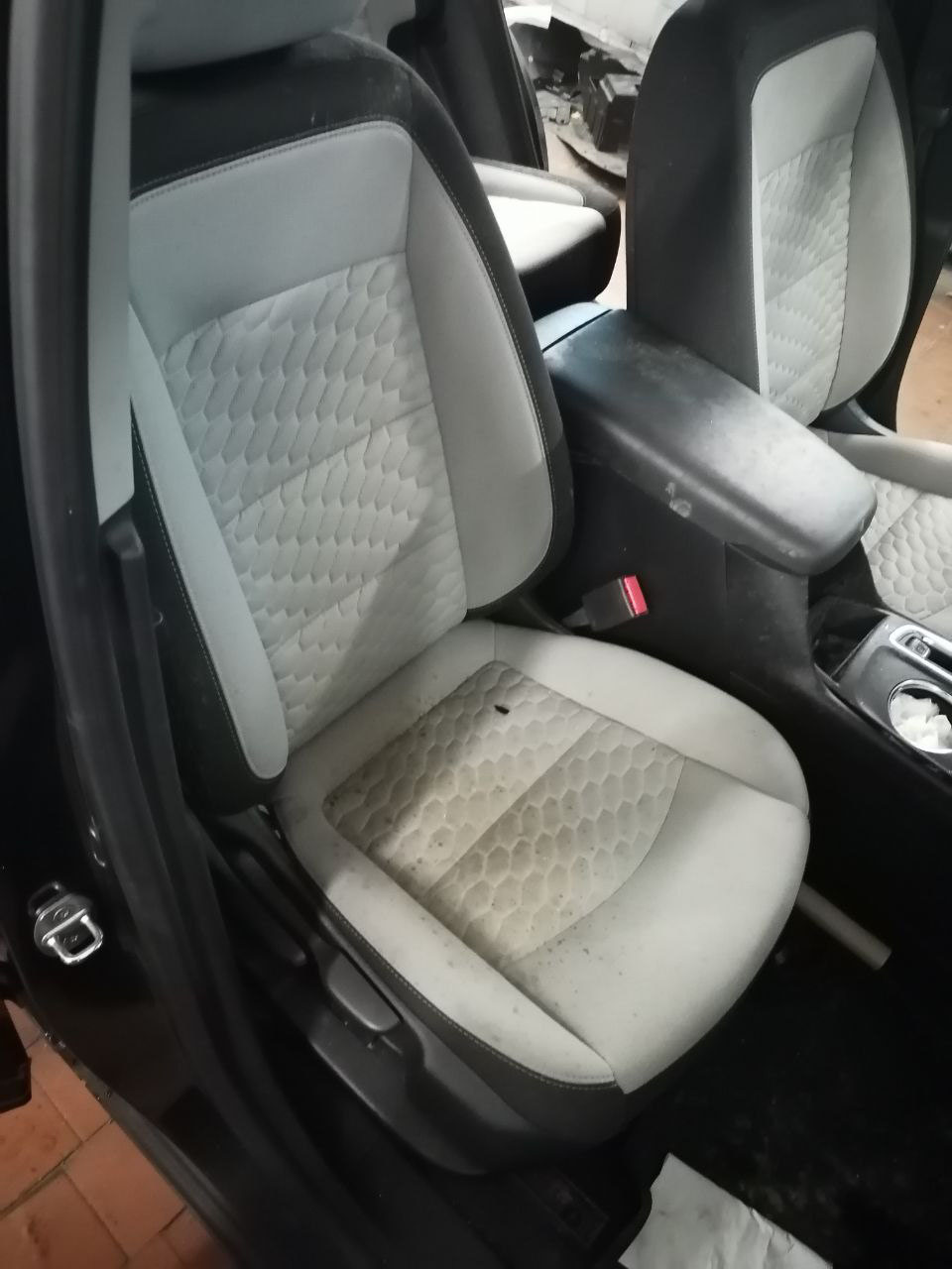 Химчистка сидения в Гродно