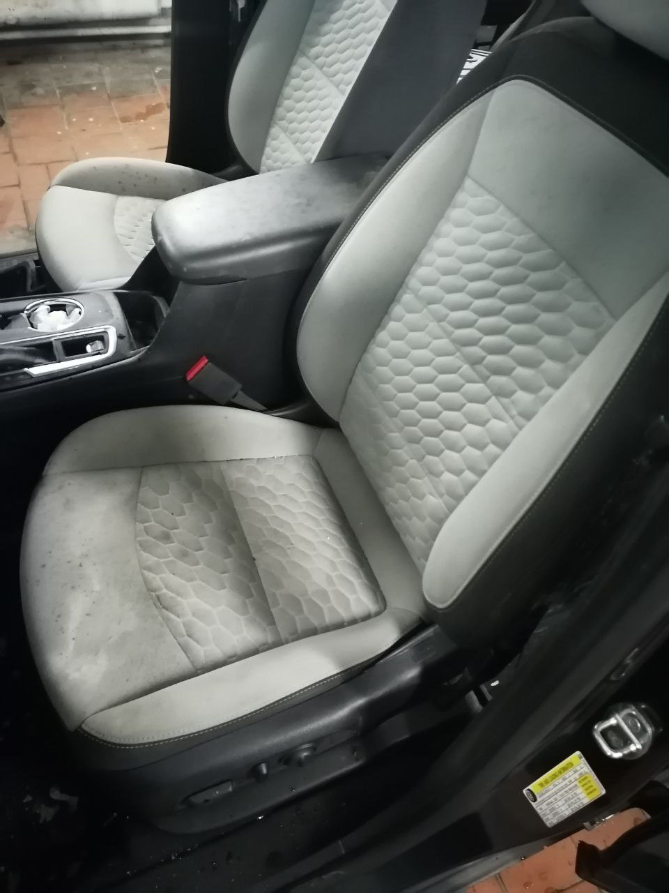 Химчистка сидушки в Гродно